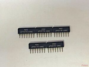 CIRCUIT INTÉGRÉ À 7 CONTACTS