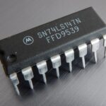 Circuit intégré (IC) 74LS147 à 16 contacts