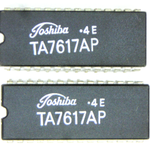 Circuit intégré (IC) TA7617 à 28 contacts