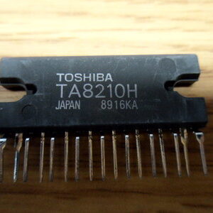 IC TA8210