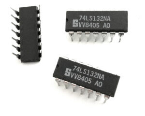 Circuit intégré (IC) 74LS132 à 14 contacts