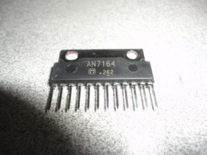 Circuit intégré (IC) AN7164 à 12 contacts
