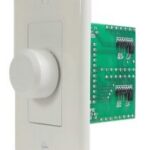 Contrôle de volume pour haut-parleur 100 Watts.
