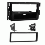 ENSEMBLE DE FIXATION RADIO POUR AUTO GM 2006 et +