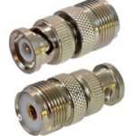 Adaptateur PL-259 (UHF) femelle à BNC mâle