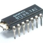 Circuit intégré (IC) LA2600 à 14 contacts