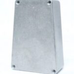 Boîtier Hammond 1590TRPB - 4.4" x 3.1" x 38.1"
