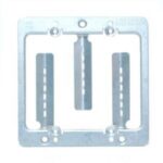 Supportl métalique pour plaque murale double
