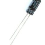 Condensateur radial polarisé 47 μF à 25 VDC 85°C