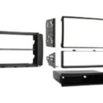 FIXATION POUR RADIO SMART FORTWO (99-8715)
