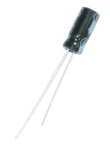 Condensateur radial polarisé 3.3 μF à 50 VDC