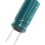 Condensateur radial polarisé 22 µF à 160 VDC