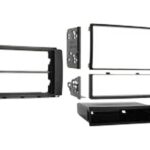 Ensemble de fixation pour radio d'auto pour modèle Smart Fortwo 2008-2010