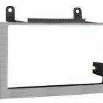 Ensemble de fixation pour radio d'auto Nissan Maxima 00-03. Double DIN.  (95-7416G)