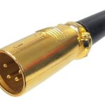 Prise XLR mâle à 4 contacts