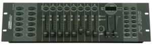 Console DMX de 19" de type "Rack Mount"