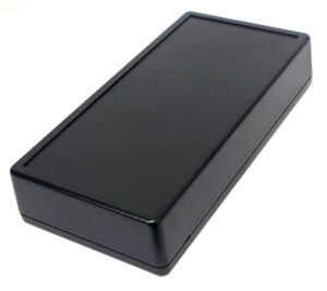 Boîtier Hammond 1599EBK - 6.7" x 3.3" x 1.3"