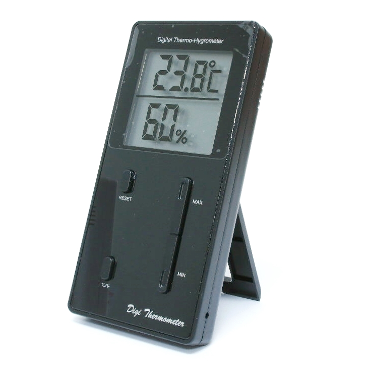 Thermomètre et hygromètre pour l’intérieur.