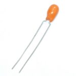 Condensateur non polarisé / 330 uF - 6 Volts