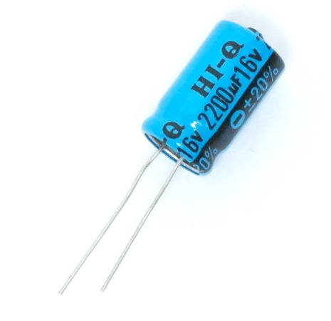 Condensateur polarisé  2200 μF à 16 VDC