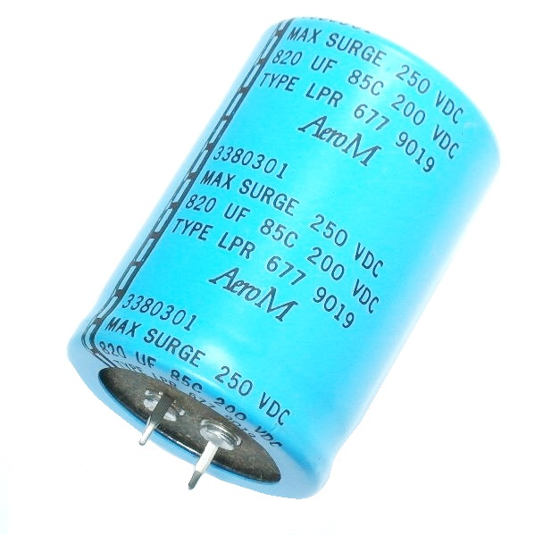Condensateur polarisé  820 μF à 200 VDC