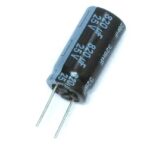 Condensateur polarisé  820 µF à 25 VDC 105°C