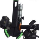 Support universel pour GPS, cellulaire et lampe de poche s’aggripant à une poignée de vélo.