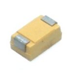 Condensateur 100 uF surface mount