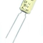 Condensateur radial polarisé 4.7 µF à 100 VDC