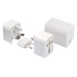 Adaptateur de voyage pour prise universelle