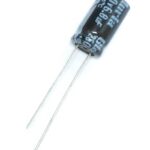 Condensateur radial polarisé 6.8 µF à 250 VDC 85°C
