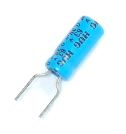 Condensateur radial polarisé 0.39 μF à 63 VDC