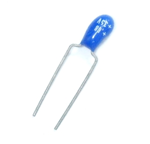 Condensateur polarisé 0.68 μF à 35 VDC
