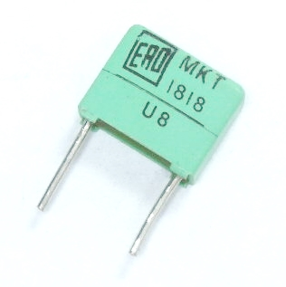 Condensateur non polarisé 0.0033 μF à 630 V