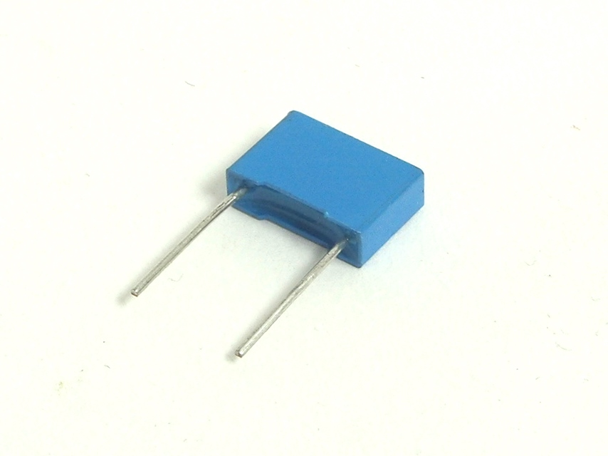 CONDENSATEUR POLARISÉ 0.15UF 250V