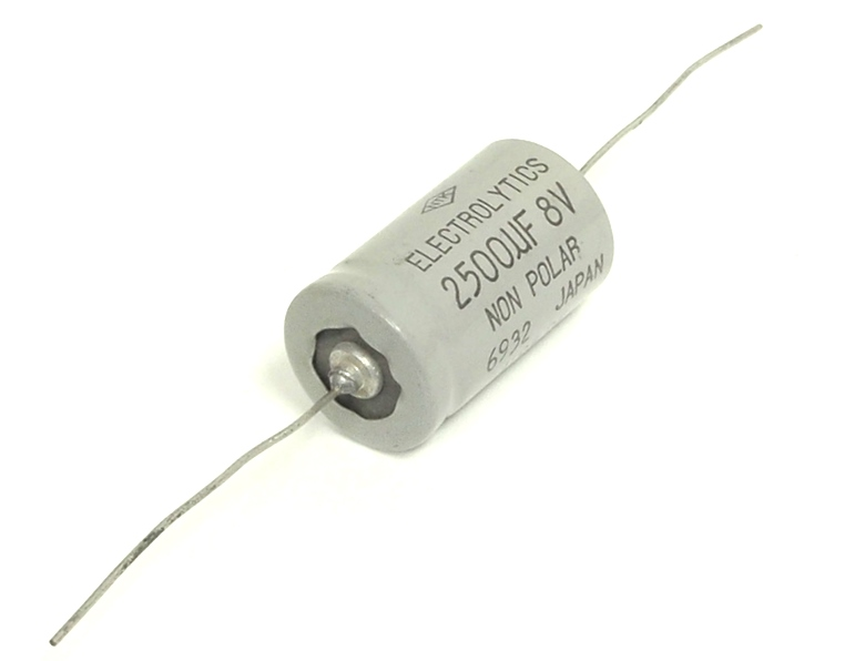 CONDENSATEUR NON POLARISÉ 2500UF 8VOLTS