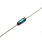 Condensateur non-polarisé 120PF 630V axial longue