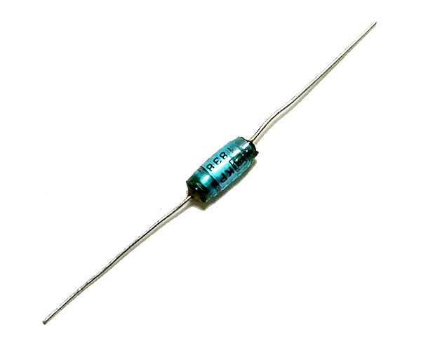 CONDENSATEUR 130PF 160V AXIAL LONGUE