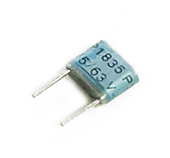 CONDENSATEUR 0.0036UF 63V RADIAL PETIT