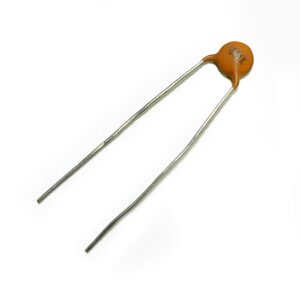 Condensateur non-polarisé 560µF 50V radial céramique