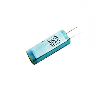 CONDENSATEUR 0.033UF 63V RADIAL LONG