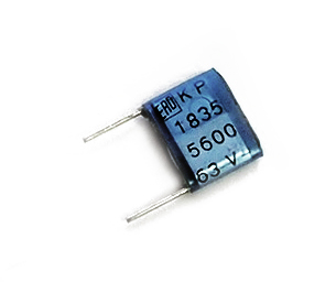 CONDENSATEUR 0.0056UF 63V RADIAL CARRÉ