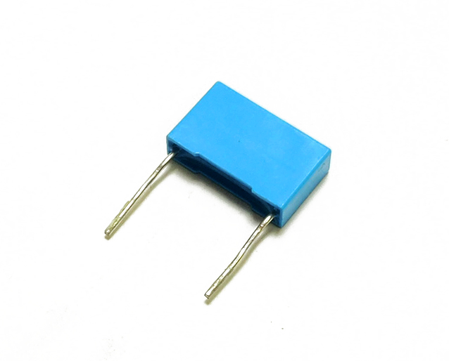 CONDENSATEUR 0.082UF 400V RADIAL