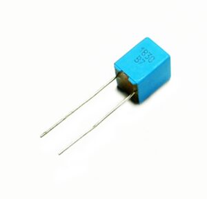 condensateur 0.027UF 63V radial