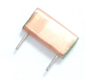 condensateur 0.0033UF 400V radial