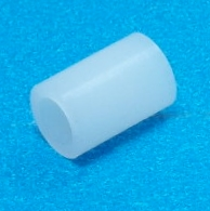 Espaceur circulaire en nylon - 7.5 mm de longueur