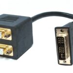 Diviseur de signal vidéo. DVI-I mâle à 2 x VGA femelle