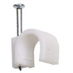 Attache en plastique avec clou - 8 mm