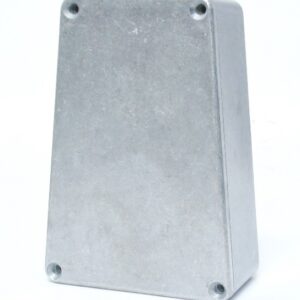 Boîtier Hammond 1590TRPB - 4.4" x 3.1" x 38.1"
