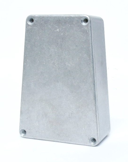 Boîtier Hammond 1590TRPB - 4.4" x 3.1" x 38.1